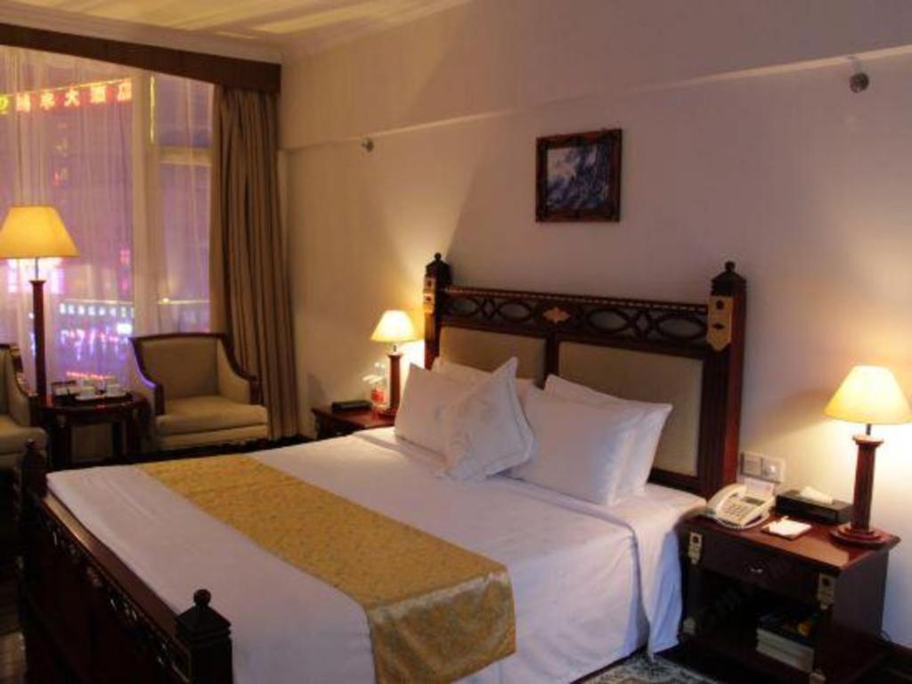 שנג'ן Golden Lustre Hotel מראה חיצוני תמונה